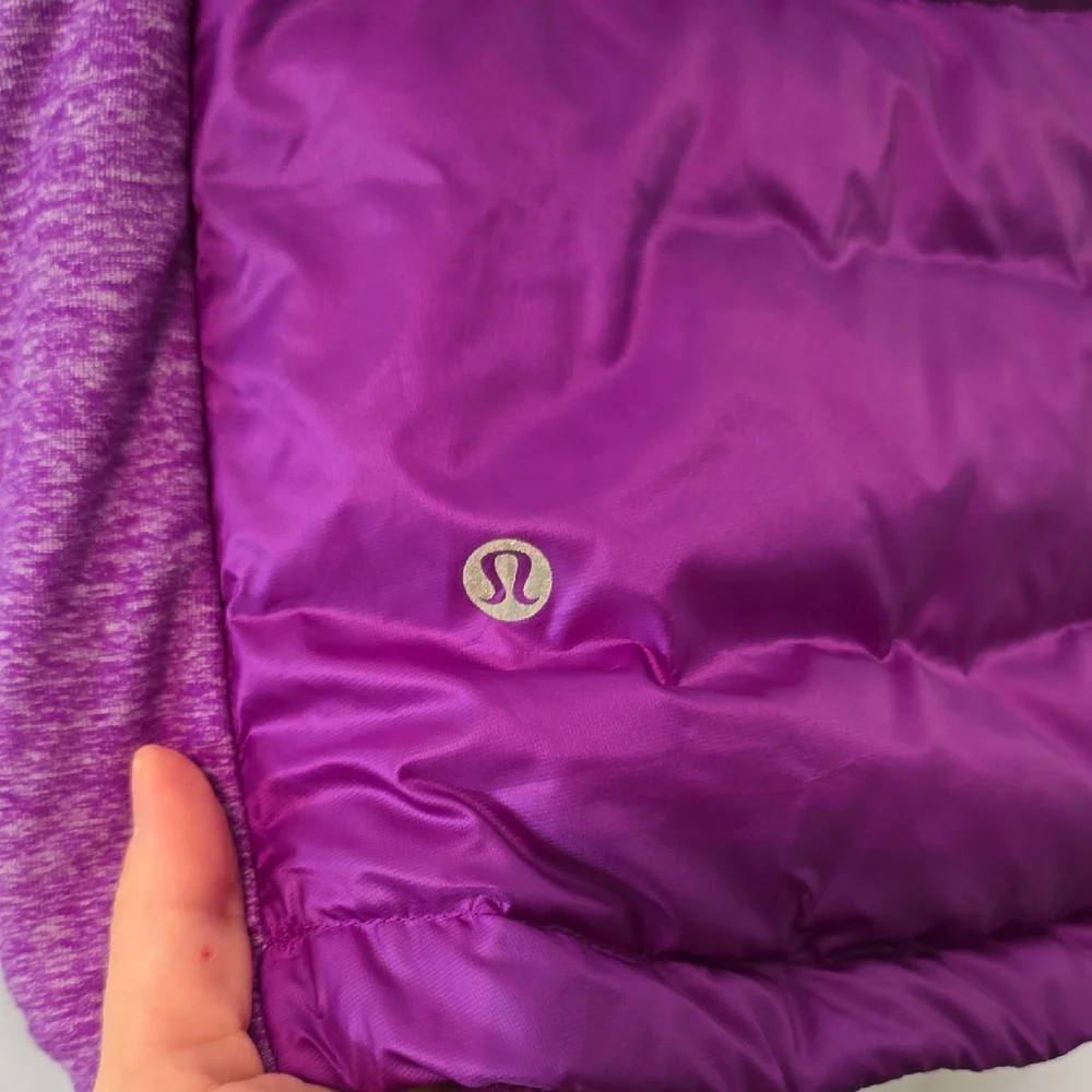 Lululemon Down For A Run Vest - Picture 7 of 8